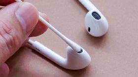 ನಿಮ್ಮ ಇಯರ್‌ಫೋನ್ ಸ್ವಚ್ಛಗೊಳಿಸಲು ಇಲ್ಲಿವೆ ಕೆಲವೊಂದು ಉಪಯುಕ್ತ ಸಲಹೆ!