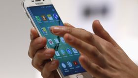 ಒಂದು ರೂಪಾಯಿ ಖರ್ಚಿಲ್ಲದೆ ನಿಮ್ಮ ಹಳೆಯ ಫೋನ್‌ ಅನ್ನು ಹೊಸತರಂತೆ ಮಾಡಿ! ಹೇಗೆ ಅಂತೀರಾ?