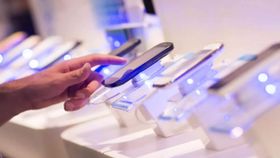 7,000ರೂ. ಒಳಗೆ ಈ ಬೊಂಬಾಟ್‌ ಫೀಚರ್ಸ್‌ ಫೋನ್‌ ಖರೀದಿ ಮಾಡಬಹುದು!