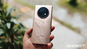 ಬಂದೇ ಬಿಡ್ತು ಹೊಸ Realme 13 5G ಫೋನ್; ಕಡಿಮೆ ಬೆಲೆ.. ಅಬ್ಬರ ಶುರು! ಬಂದೇ ಬಿಡ್ತು ಹೊಸ Realme 13 5G ಫೋನ್; ಕಡಿಮೆ ಬೆಲೆ.. ಅಬ್ಬರ ಶುರು!