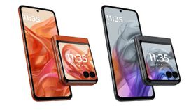 Motorola: ದೈತ್ಯ ಫೋನಿನ ಸೇಲ್ ಶುರು: ಅಬ್ಬಾ ಎಂಥಾ ಫೀಚರ್ಸ್.. ಬೆಲೆ ನೋಡಿ Motorola: ದೈತ್ಯ ಫೋನಿನ ಸೇಲ್ ಶುರು: ಅಬ್ಬಾ ಎಂಥಾ ಫೀಚರ್ಸ್.. ಬೆಲೆ ನೋಡಿ