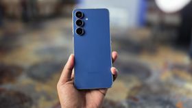 Samsung Galaxy S25 FE ವಿಮರ್ಶೆ: ಕಡಿಮೆ ಬೆಲೆಯಲ್ಲಿ ಫ್ಲ್ಯಾಗ್‌ಶಿಪ್ ಫೀಲ್?