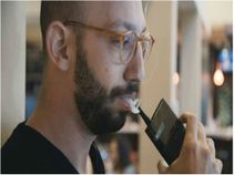 പുകവലിക്കാനായി ഇനി സ്മാര്ട്ട്ഫോണ് പുകവലിക്കാനായി ഇനി സ്മാര്ട്ട്ഫോണ്