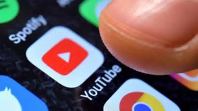 YouTube Trick: യൂട്യൂബ് വീഡിയോ ബാഗ്രൌണ്ടിൽ പ്ലേ ചെയ്യാനുള്ള എളുപ്പവഴി ഇതാണ്