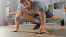 ഫിറ്റ്നസ് നേടാം വീട്ടിൽ തന്നെ; 5 മികച്ച ഫിറ്റ്നസ് ആപ്പുകൾ