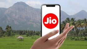 ഇനി ഒരു തിരിച്ചുപോക്ക് ഇല്ല! ജിയോ വരിക്കാർക്ക് 2025 അ‌ടിച്ചുപൊളിക്കാൻ ഈ രണ്ട് പ്ലാനുകൾ മതി