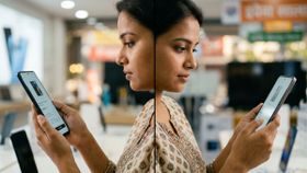 സ്മാർട്ട്ഫോൺ വില കുതിക്കും മുൻപേ ഈ കിടിലൻ ഡീലുകൾ സ്വന്തമാക്കൂ സ്മാർട്ട്ഫോൺ വില കുതിക്കും മുൻപേ ഈ കിടിലൻ ഡീലുകൾ സ്വന്തമാക്കൂ