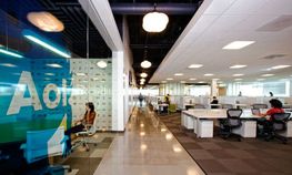 AOL நிறுவனத்தின் புத்தம் புதிய அமெரிக்க அலுவலக படங்கள்...