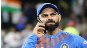 Virat Kohli பயன்படுத்திய 5ஜி போன் இதுதான்..! Virat Kohli பயன்படுத்திய 5ஜி போன் இதுதான்..!