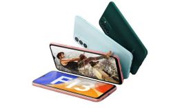 Samsung Galaxy F13: இப்படியொரு சாம்சங் போனுக்காக தான் வெயிட்டிங்.! எப்போது அறிமுகம் தெரியுமா? Samsung Galaxy F13: இப்படியொரு சாம்சங் போனுக்காக தான் வெயிட்டிங்.! எப்போது அறிமுகம் தெரியுமா?