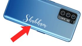 இந்த Phone-ஐ வாங்கினால் அதில் Free ஆக உங்கள் பெயரை எழுதி கொடுப்பாங்க!