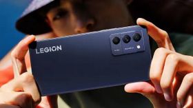 கண்ண மூடிட்டு வாங்கலாம் - மிரட்டும் அம்சங்களுடன் வெளியான Lenovo Legion Y70! கண்ண மூடிட்டு வாங்கலாம் - மிரட்டும் அம்சங்களுடன் வெளியான Lenovo Legion Y70!