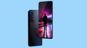 Motorola-வின் ஸ்டைலான 5G மொபைல்: நம்பி வாங்கலாமா? வேண்டாமா? Motorola-வின் ஸ்டைலான 5G மொபைல்: நம்பி வாங்கலாமா? வேண்டாமா?