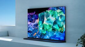 வாங்குனா இப்படி ஒரு TV-ஐ வாங்கணும்! இல்லனா Phone-லயே படம் பாத்துக்கணும்!