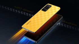 Oneplus, Vivo, Nothingக்கு போட்டியாக களமிறங்கும் Realme- ஸ்மார்ட்போன்னா இப்படி இருக்கனும்! Oneplus, Vivo, Nothingக்கு போட்டியாக களமிறங்கும் Realme- ஸ்மார்ட்போன்னா இப்படி இருக்கனும்!