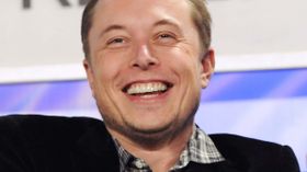 எல்லோர் கவனத்தையும் Twitter பக்கம் திருப்பிட்டு.. அமெரிக்காவுல Elon Musk பார்த்த 