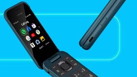 பாக்கதான் தம்மாத்துண்டு இருக்கும்.. ஆனா இந்த Nokia பிளிப் போனில் வேற லெவல் சம்பவத்தை பண்ணியிருக்காங்க! பாக்கதான் தம்மாத்துண்டு இருக்கும்.. ஆனா இந்த Nokia பிளிப் போனில் வேற லெவல் சம்பவத்தை பண்ணியிருக்காங்க!