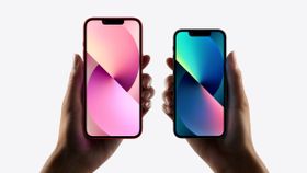 ஐபோன் பயனர்களுக்கு ரூ.5000 இழப்பீடு வழங்கும் ஆப்பிள்.. யாருக்கெல்லாம் இது கிடைக்கும்? ஐபோன் பயனர்களுக்கு ரூ.5000 இழப்பீடு வழங்கும் ஆப்பிள்.. யாருக்கெல்லாம் இது கிடைக்கும்?