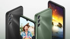 கியூ கட்டி வாங்குவீங்க.. 6000mAh பேட்டரி, 8ஜிபி ரேம்.. பட்ஜெட் விலையில் புதிய Samsung 5ஜி போன்.! கியூ கட்டி வாங்குவீங்க.. 6000mAh பேட்டரி, 8ஜிபி ரேம்.. பட்ஜெட் விலையில் புதிய Samsung 5ஜி போன்.!