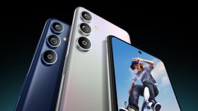ரூ.4,500 டிஸ்கவுண்ட்.. வெறும் ரூ.25,000 போதும்.. 108MP கேமரா.. 1TB மெமரி.. 6000mAh பேட்டரி.. சாம்சங் போன் வேற!