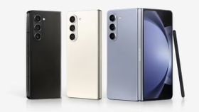 வெறும் 28 மணிநேரத்தில் 1 லட்சம் ஆர்டர்.. விற்பனையில் கலக்கும் Samsung போன்.. என்ன மாடல்? என்ன விலை? வெறும் 28 மணிநேரத்தில் 1 லட்சம் ஆர்டர்.. விற்பனையில் கலக்கும் Samsung போன்.. என்ன மாடல்? என்ன விலை?