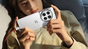 நம்ப வச்சி ஏமாத்திடீங்களே.. OnePlus 12 ஒரிஜினல் இந்திய விலை வெளியானது.. அப்செட் ஆன இந்தியர்கள்? நம்ப வச்சி ஏமாத்திடீங்களே.. OnePlus 12 ஒரிஜினல் இந்திய விலை வெளியானது.. அப்செட் ஆன இந்தியர்கள்?