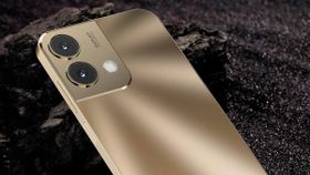 தூக்குங்கடா அந்த தங்கத்த.. வெறும் ரூ.7999 போதும்.. 50MP கேமரா.. 16GB ரேம்.. 5000mAh பேட்டரி.. எந்த மாடல்?