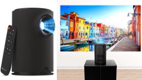 இனி ஸ்மார்ட் டிவி எதுக்கு? 160 இன்ச்.. 1080p ரெசல்யூஷன்.. ஆஃபரில் LED புரொஜெக்டர்.. எந்த மாடல்?