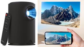 அமேசான் அதிரும் பாருங்க.. 160 இன்ச்.. 1080p ரெசல்யூஷன். ஆஃபரில் LED புரொஜெக்டர்.. எந்த மாடல்?