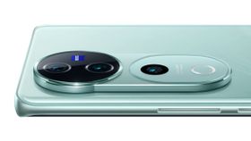 வெச்சி செஞ்சிட்டாங்க.. ரூ.5600 விலை குறைப்பு.. 3D டிஸ்பிளே.. SONY கேமரா.. 5500mAh பேட்டரி.. எந்த மாடல்? வெச்சி செஞ்சிட்டாங்க.. ரூ.5600 விலை குறைப்பு.. 3D டிஸ்பிளே.. SONY கேமரா.. 5500mAh பேட்டரி.. எந்த மாடல்?