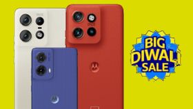 2024 தீபாவளி பத்திக்கிச்சு.. 4 Motorola போன்கள் மீது முரட்டு ஆபர் OFFER.. Flipkart-ல் ஆர்டர் அள்ளுது!