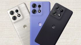 மளமளவென குறைந்த Motorola 5ஜி போன் விலை.. 50எம்பி கேமரா.. 68W சார்ஜிங்.. எந்த மாடல்?
