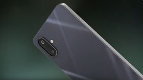 சர்ர்னு இறங்கிய SAMSUNG விலை.. 50MP கேமரா.. 5000mAh பேட்டரி.. 25W சார்ஜிங்.. 1TB மெமரி.. எந்த மாடல்? சர்ர்னு இறங்கிய SAMSUNG விலை.. 50MP கேமரா.. 5000mAh பேட்டரி.. 25W சார்ஜிங்.. 1TB மெமரி.. எந்த மாடல்?