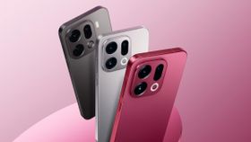 ஒட்டுமொத்த மார்க்கெட்டும் OPPO பாக்கெட்ல.. 7500mAh பேட்டரி, 200MP டெலி கேமரா, 16GB ரேம் உடன் புது போன்! ஒட்டுமொத்த மார்க்கெட்டும் OPPO பாக்கெட்ல.. 7500mAh பேட்டரி, 200MP டெலி கேமரா, 16GB ரேம் உடன் புது போன்!