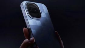 இந்தியாவையே மிரள விட போகும் iQOO.. 7600mAh பேட்டரி.. 200MP கேமரா.. வருகிறது புது 5ஜி போன்.. எந்த மாடல்?