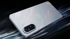 மிரள விட போகும் புது OnePlus 5ஜி போன்.. 9000mAh பேட்டரி.. OLED டிஸ்பிளே.. 12ஜிபி ரேம்.. எந்த மாடல்? மிரள விட போகும் புது OnePlus 5ஜி போன்.. 9000mAh பேட்டரி.. OLED டிஸ்பிளே.. 12ஜிபி ரேம்.. எந்த மாடல்?