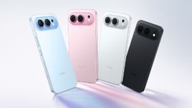 iPhone Air-க்கு சங்கு... அதே டிசைனில் 9000mAh பேட்டரி உடன் புதிய போன்.. எந்த மாடல்?