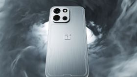 மிட்-ரேஞ்ச் மிரளுது.. 9000mAh பேட்டரி.. SONY கேமரா.. AMOLED டிஸ்பிளே.. புது OnePlus போன்.. எந்த மாடல்? மிட்-ரேஞ்ச் மிரளுது.. 9000mAh பேட்டரி.. SONY கேமரா.. AMOLED டிஸ்பிளே.. புது OnePlus போன்.. எந்த மாடல்?