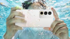 Realme செஞ்சிட்டான்.. இன்னொரு பட்ஜெட் போன்.. 8000mAh பேட்டரி, IP69K, 8GB ரேம், 50MP கேமரா.. எந்த மாடல்? Realme செஞ்சிட்டான்.. இன்னொரு பட்ஜெட் போன்.. 8000mAh பேட்டரி, IP69K, 8GB ரேம், 50MP கேமரா.. எந்த மாடல்?