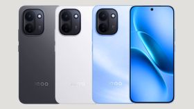 கொஞ்சம் பொறுங்க.. 9020mAh பேட்டரி.. 50எம்பி கேமரா.. இந்தியாவுக்கு வருகிறது ஐக்யூ 5ஜி போன்.. எந்த மாடல்?