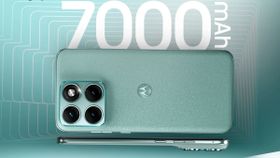 விட்ராதீங்க ப்ரோ.. ரூ.2,000 ஆஃபர் ரேட்ல 7000mAh பேட்டரி Moto போன்.. 3D டிஸ்பிளே.. 68W சார்ஜிங்.. எந்த மாடல்?