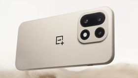9000mAh பேட்டரி.. 200MP கேமரா.. சாம்ராஜ்யமே மிரளும் புது OnePlus ஸ்மார்ட்போன்.. எந்த மாடல்? 9000mAh பேட்டரி.. 200MP கேமரா.. சாம்ராஜ்யமே மிரளும் புது OnePlus ஸ்மார்ட்போன்.. எந்த மாடல்?