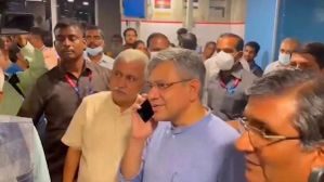 आईटी मंत्री अश्विनी वैष्णव ने की भारत में पहली 5G कॉल, जानें क्या है 4G और 5G कॉल में अंतर आईटी मंत्री अश्विनी वैष्णव ने की भारत में पहली 5G कॉल, जानें क्या है 4G और 5G कॉल में अंतर