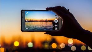 अब DSLR जैसे फ़ोटो क्लिक कर पाएंगे मोबाइल पर भी, बस करना होगा यह काम अब DSLR जैसे फ़ोटो क्लिक कर पाएंगे मोबाइल पर भी, बस करना होगा यह काम
