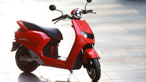 Bounce Infinity E1 Electric Scooter : Flipkart पर आज से बिक्री के लिए उपलब्ध ,कीमत है बस… Bounce Infinity E1 Electric Scooter : Flipkart पर आज से बिक्री के लिए उपलब्ध ,कीमत है बस…