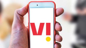 Vodafone Idea के इस सस्ते प्लान के बेनिफिट जानकर दिल गदगद करने लगेगा Vodafone Idea के इस सस्ते प्लान के बेनिफिट जानकर दिल गदगद करने लगेगा