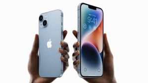 iPhone 14 Series पर मिल रहा है इतने का डिस्काउंट, खरीद लेंगे एक नया एंड्रॉयड फोन iPhone 14 Series पर मिल रहा है इतने का डिस्काउंट, खरीद लेंगे एक नया एंड्रॉयड फोन