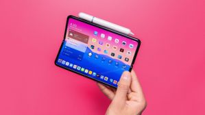 गुड न्यूज़! Foldable iPad जल्द लॉन्च कर सकता है Apple, जानें क्या होगी कीमत और फीचर गुड न्यूज़! Foldable iPad जल्द लॉन्च कर सकता है Apple, जानें क्या होगी कीमत और फीचर