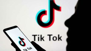 Tiktok Invisible Body Challenge: जानिए कैसे TikTok के इस चैलेंज को हैकर्स ने बनाया अपना निशाना Tiktok Invisible Body Challenge: जानिए कैसे TikTok के इस चैलेंज को हैकर्स ने बनाया अपना निशाना