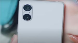 Sony ने Sony Xperia 5V से टेलीफोटो सेंसर हटाया, जाने कबतक होगा लॉन्च Sony ने Sony Xperia 5V से टेलीफोटो सेंसर हटाया, जाने कबतक होगा लॉन्च